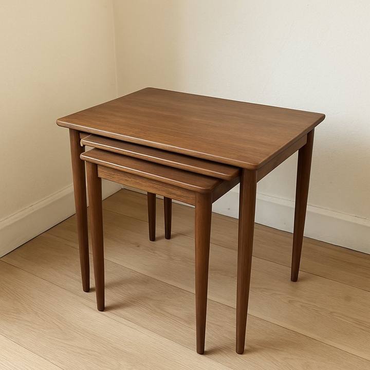Moss Nesting Table Set